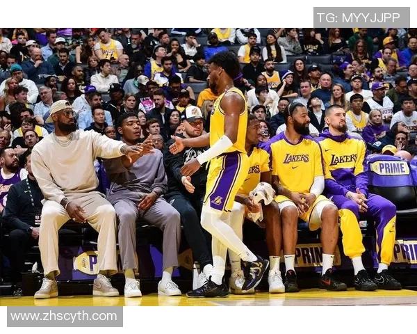 新浪NBA爵士队热点小时报丨2026年03月07日00时_今日实时NBA爵士队热点速递